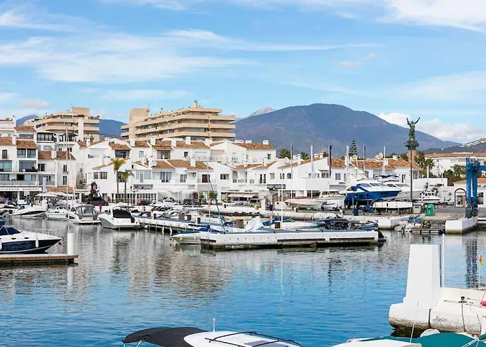 Luxurious Apartment In Marina Banus, Puerto Banus