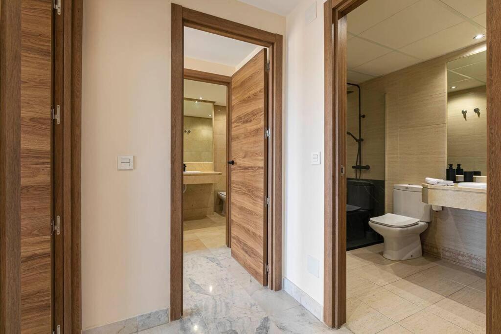 Luxurious In Marina Banus, Puerto Banus Apartment Marbella