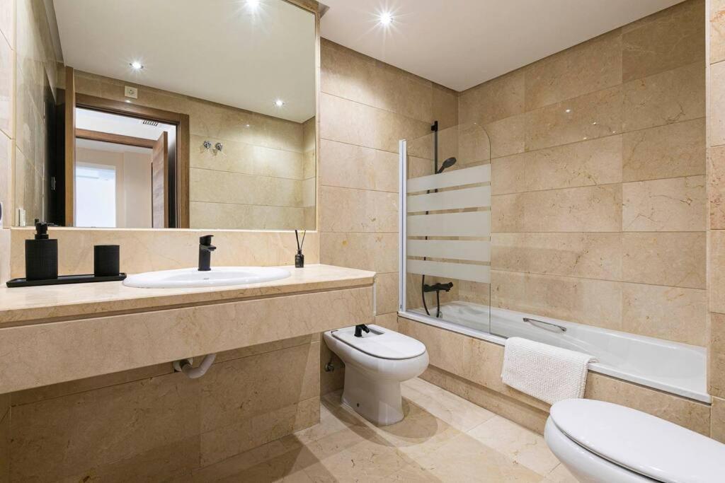 Luxurious In Marina Banus, Puerto Banus Marbella