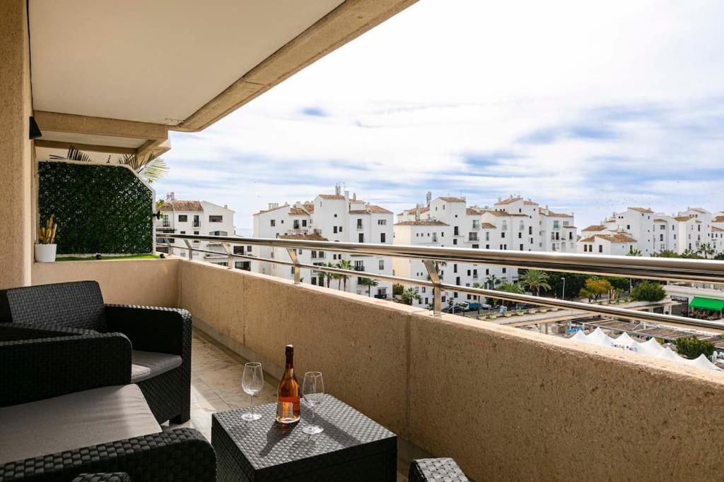 Luxurious In Marina Banus, Puerto Banus Marbella